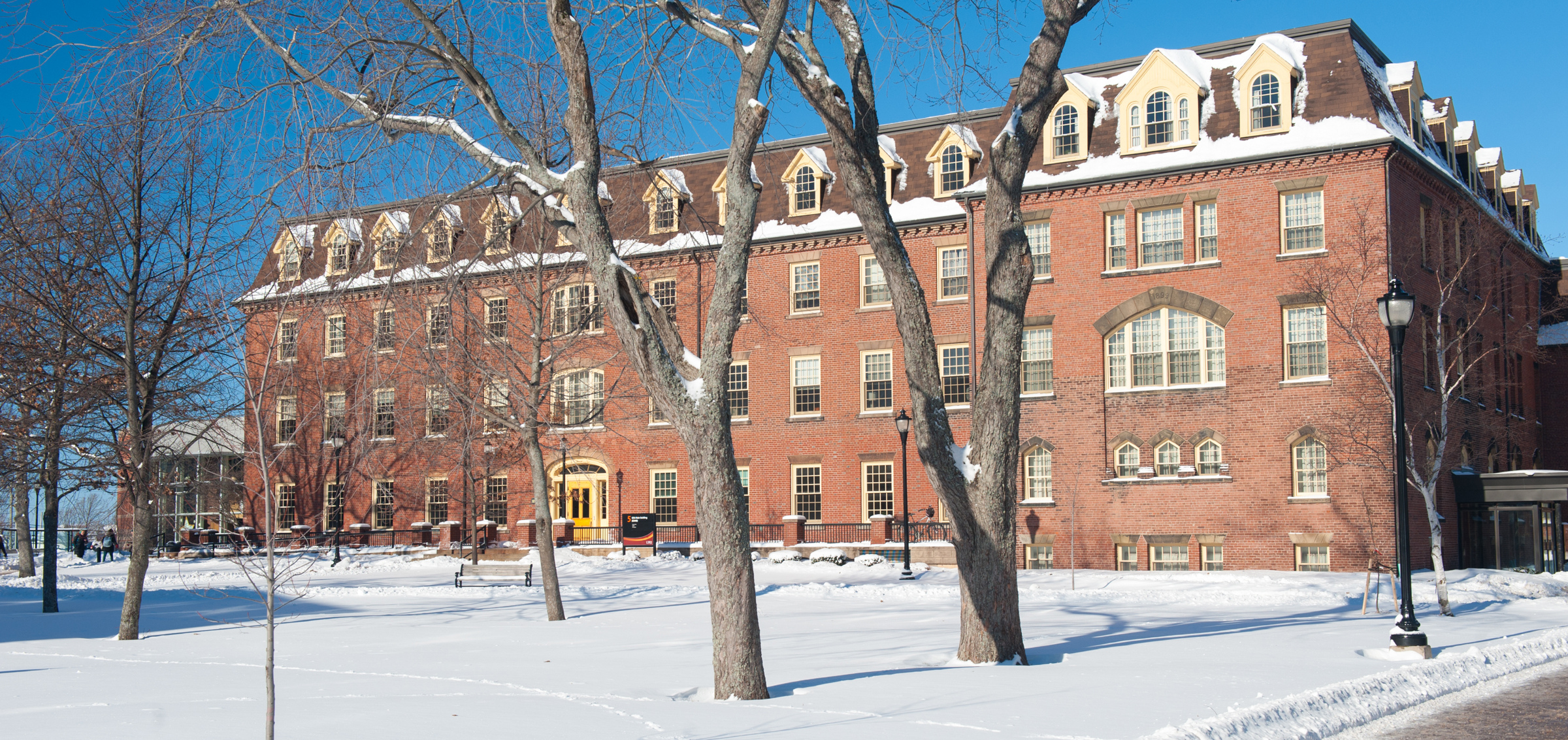 sdu main building in winter