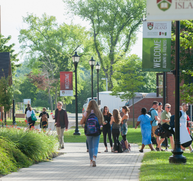 Students walk around the mpus